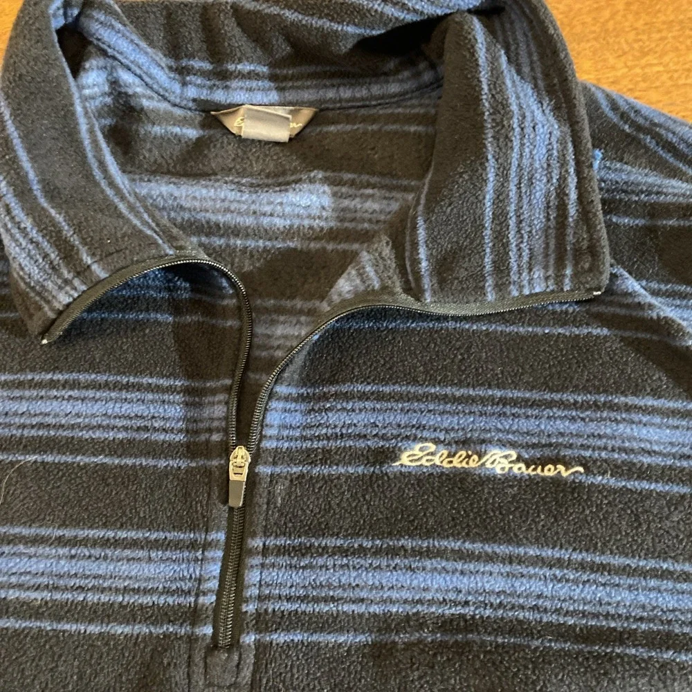Eddie Bauer wrap yourself